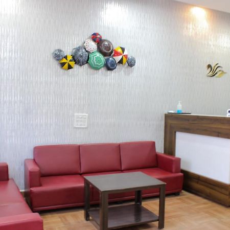 Hotel Rain Sky Inn Lonavala Eksteriør billede
