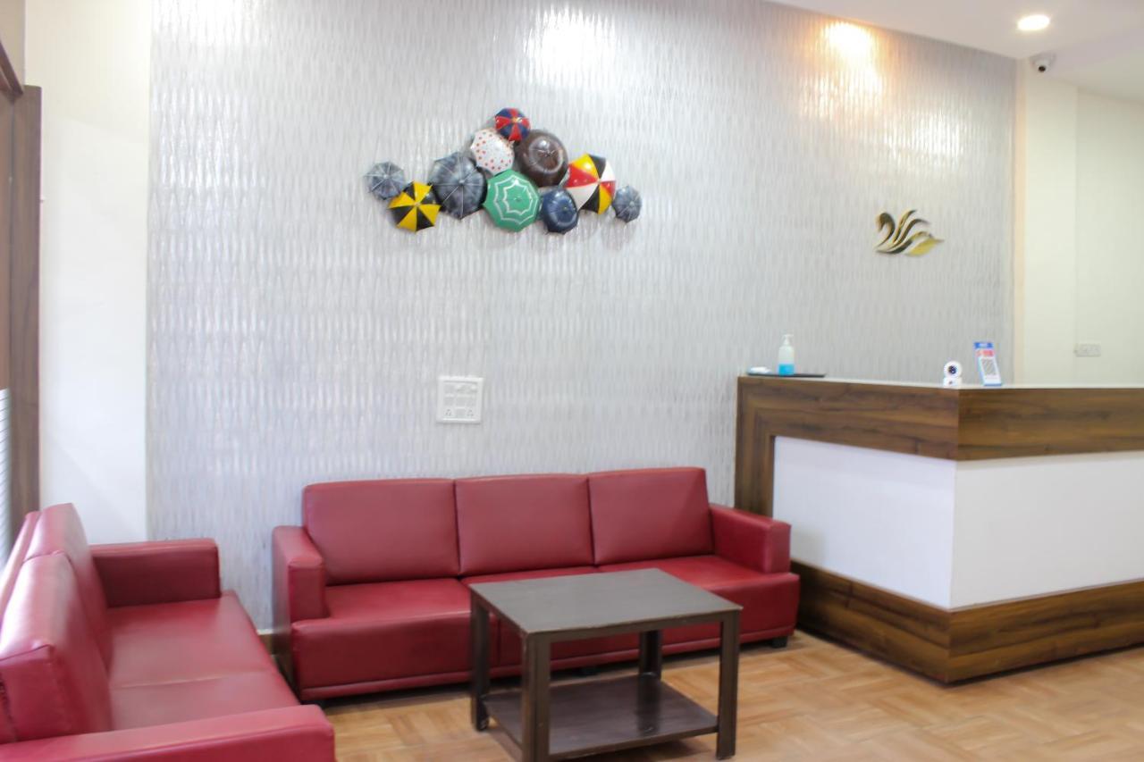Hotel Rain Sky Inn Lonavala Eksteriør billede